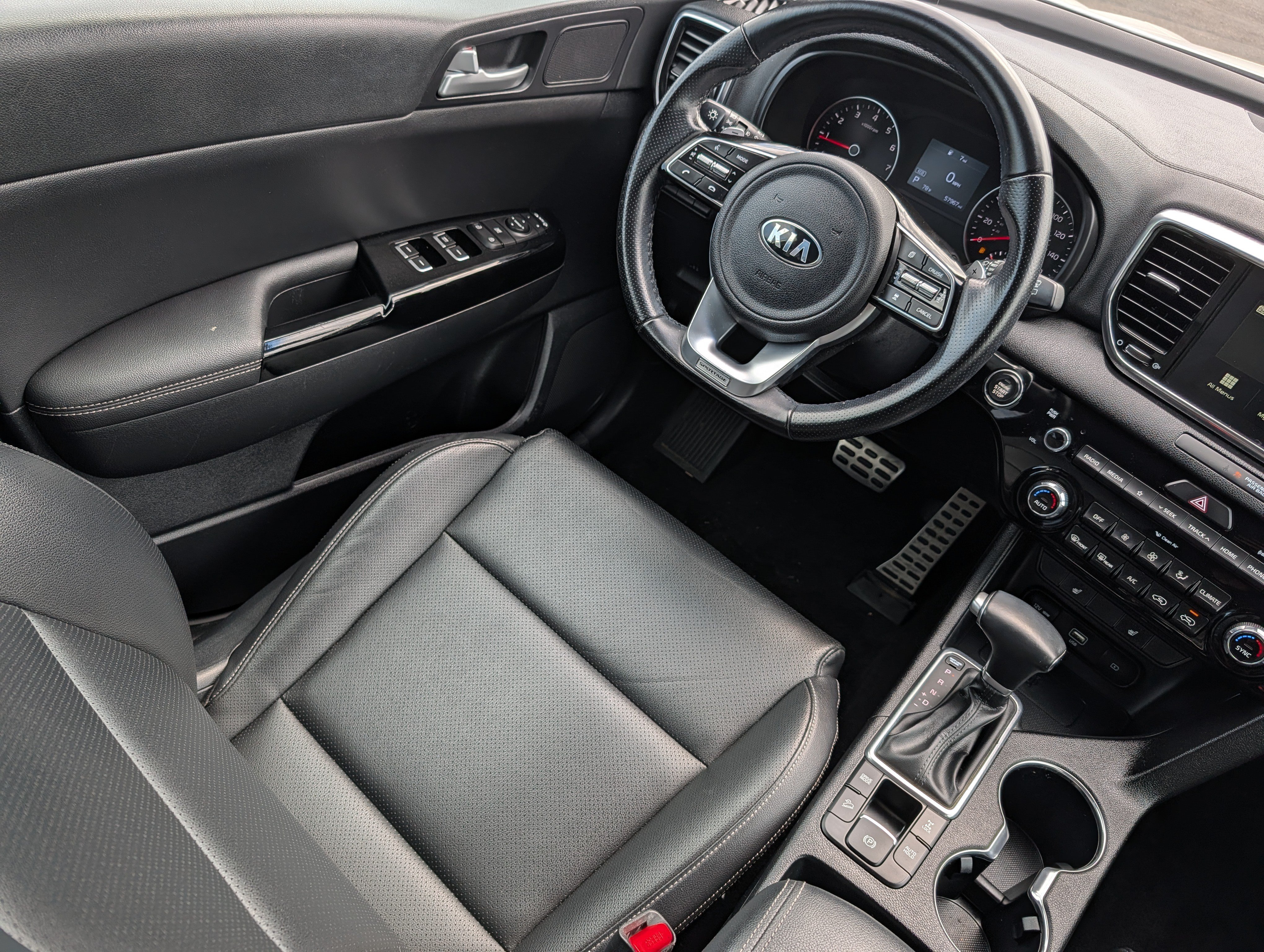 Certified 2022 Kia Sportage Nightfall Edition w/ Nighfall AWD Premium Package image 9
