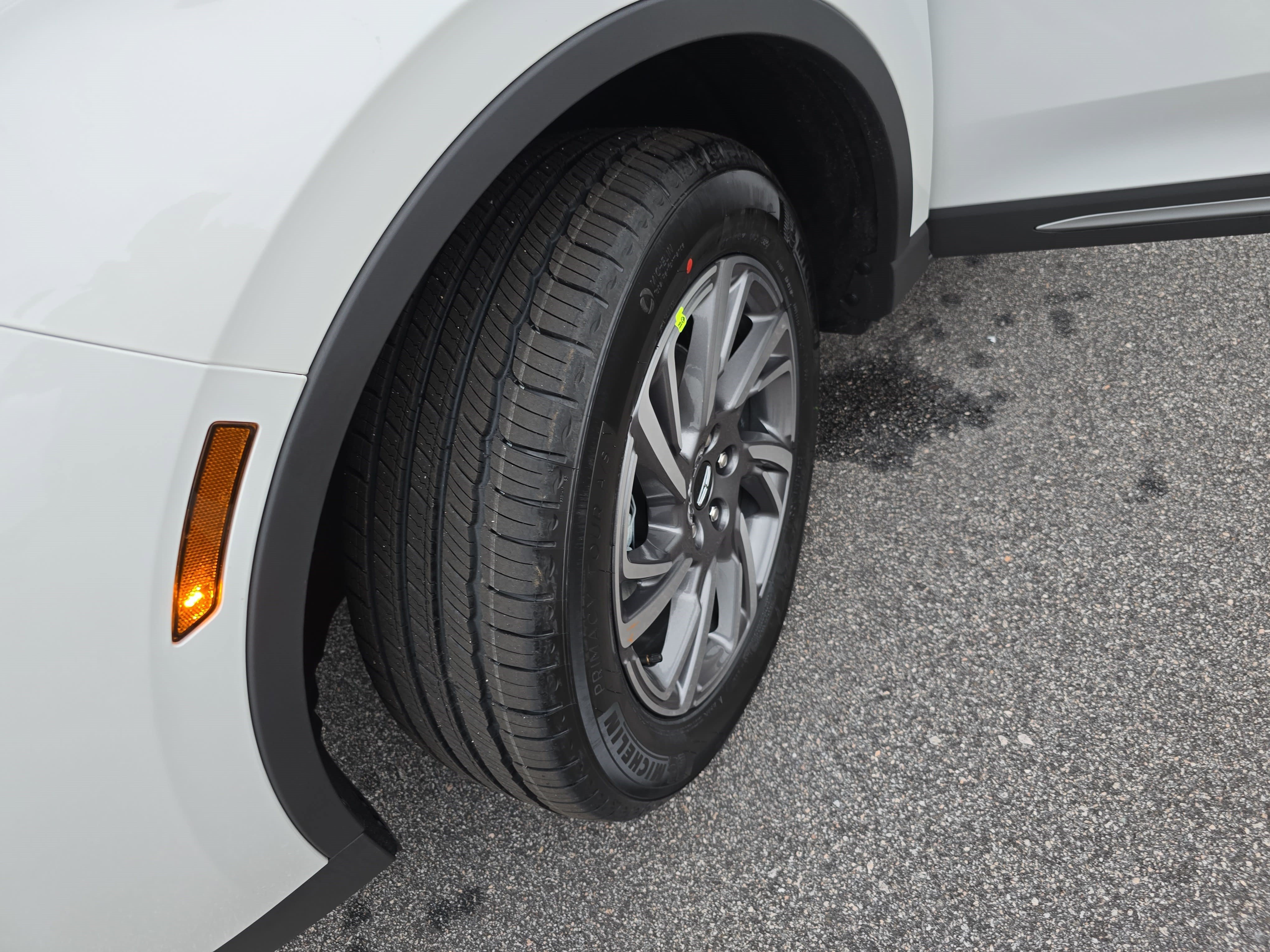 New 2026 Lincoln Corsair Premiere AWD/4WD image 31