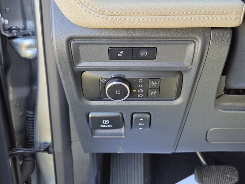 Used 2024 Ford Expedition Limited RWD image 27