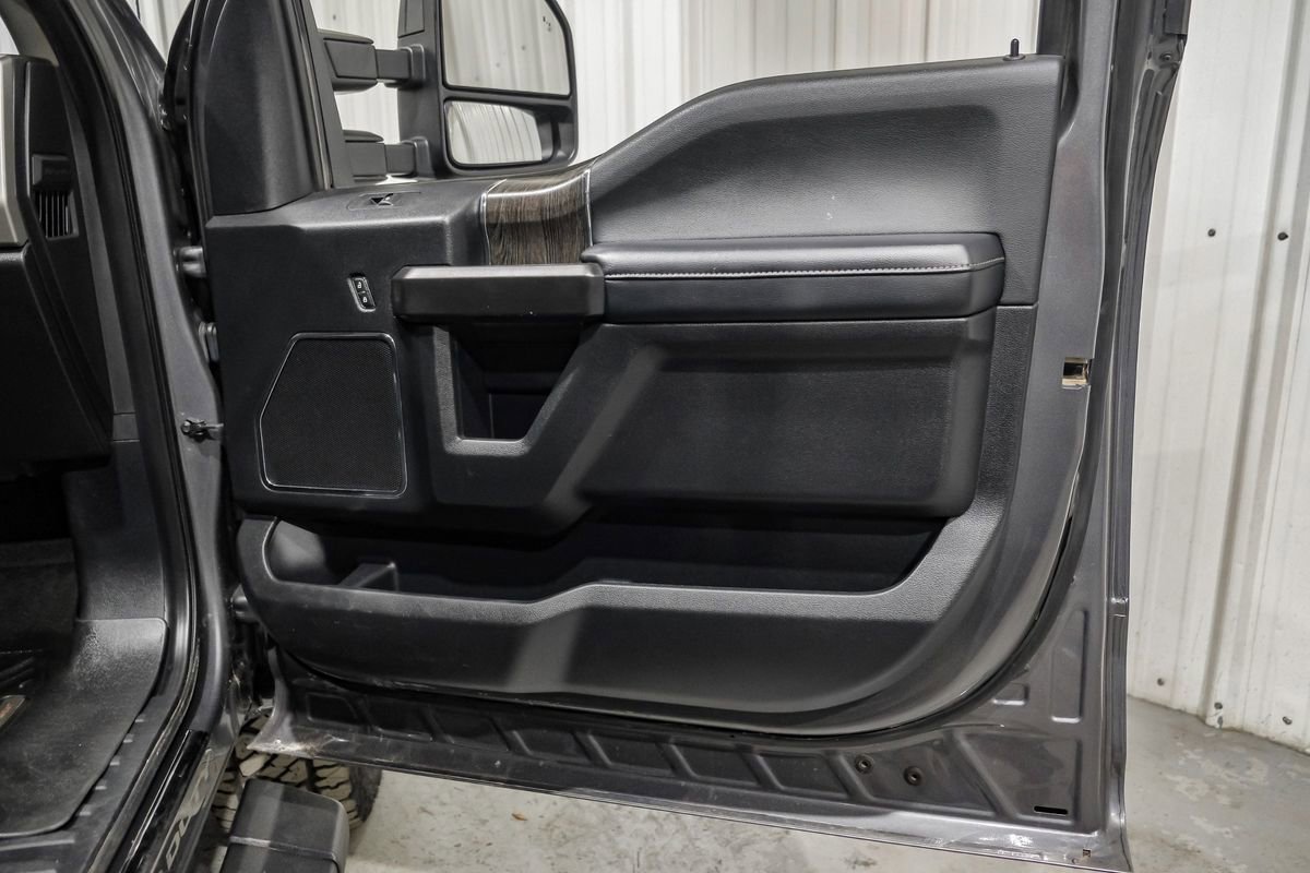 Used 2021 Ford F250 Lariat image 44