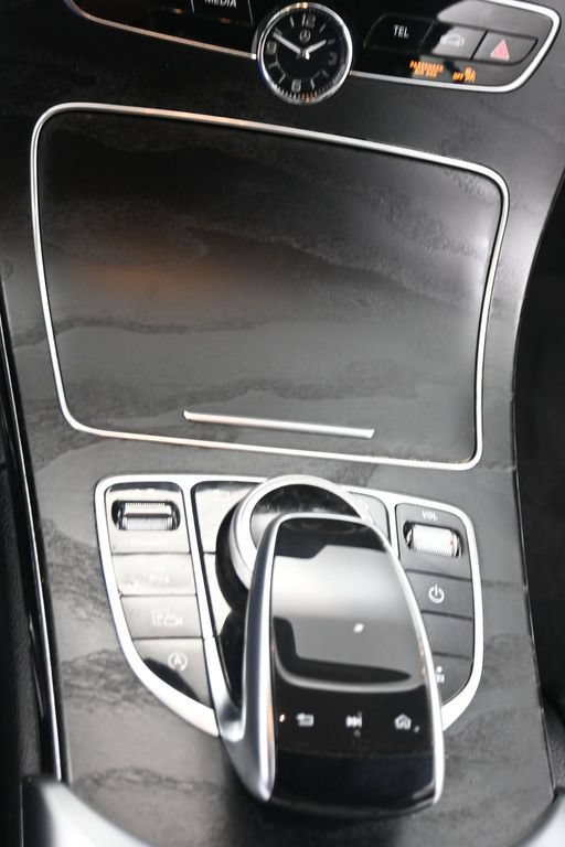 Used 2019 Mercedes-Benz C 300 Cabriolet image 16