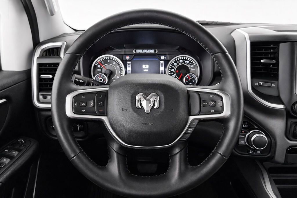 Used 2022 RAM 1500 Big Horn w/ Night Edition AWD/4WD image 21