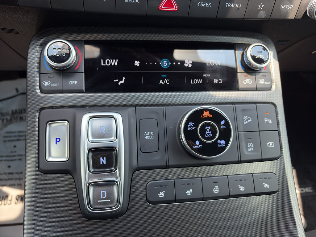 Certified 2025 Hyundai Palisade Calligraphy AWD/4WD image 28