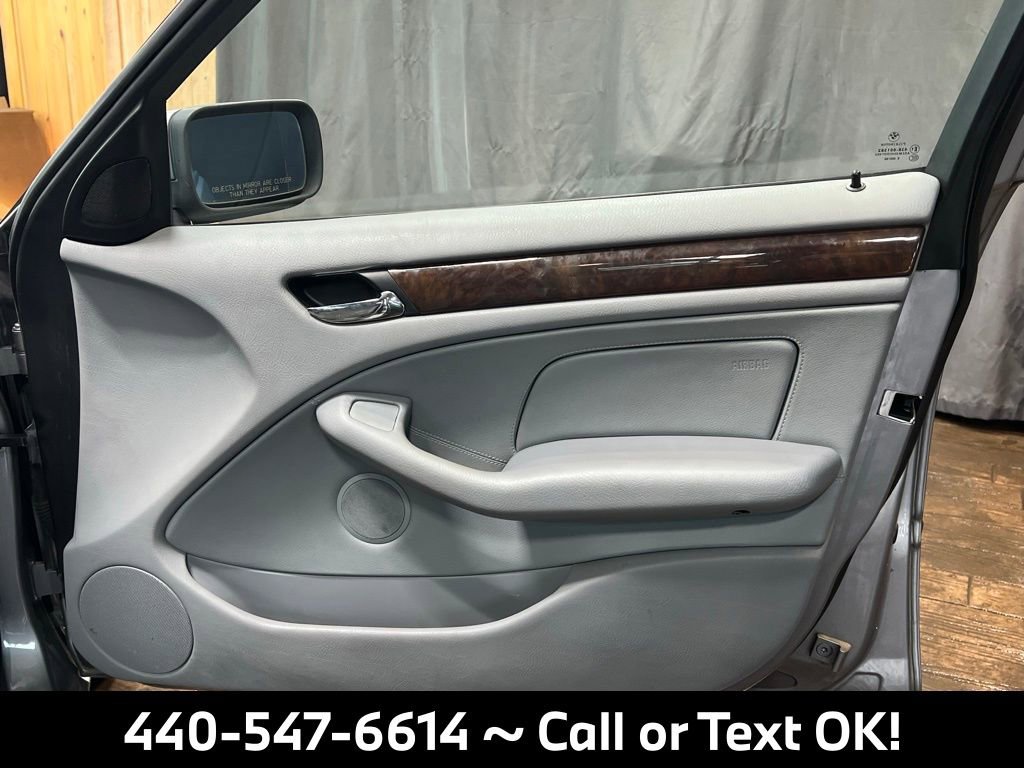 Used 2004 BMW 325xi Sedan image 18