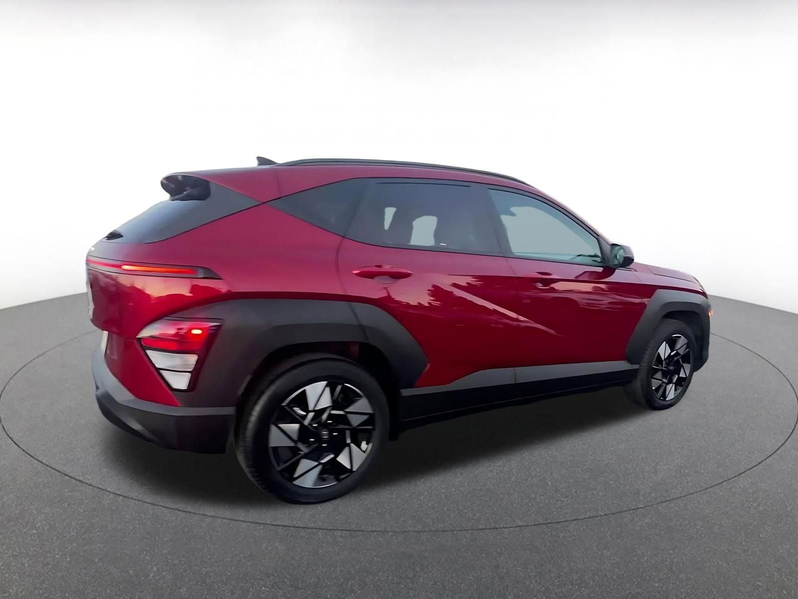 Used 2025 Hyundai Kona SEL image 15