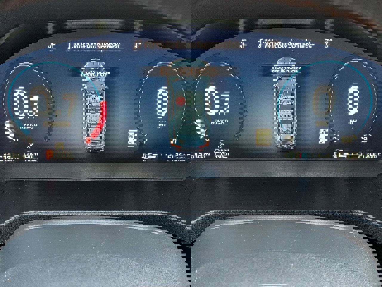 Used 2025 Ford Explorer Active w/ Active Comfort Package image 13