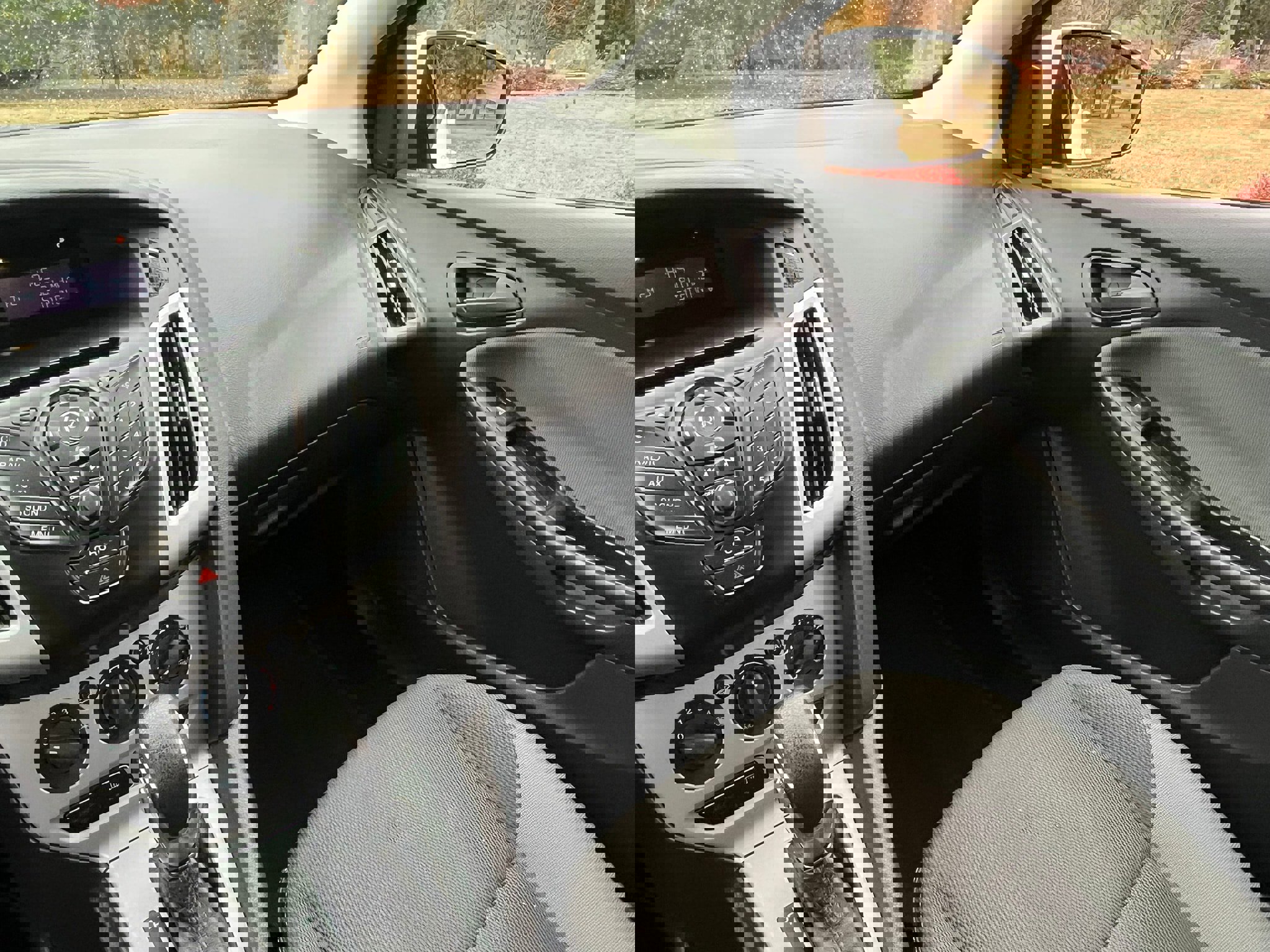 Used 2012 Ford Focus SE image 15