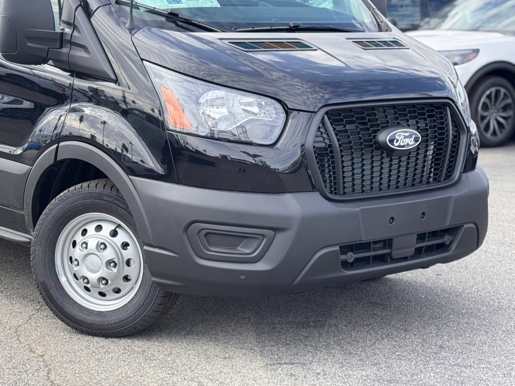 New 2026 Ford Transit 350 Low Roof AWD image 4