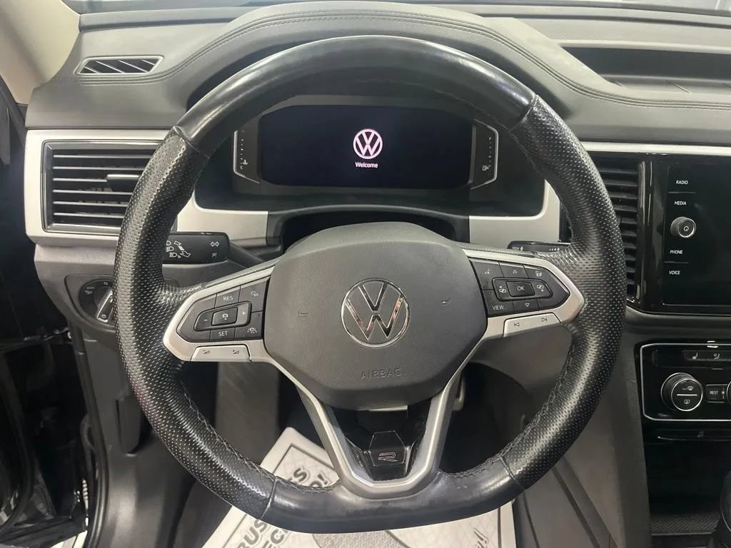 Used 2023 Volkswagen Atlas SEL Premium AWD/4WD image 17