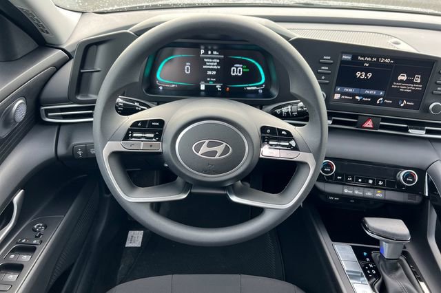 New 2026 Hyundai Elantra Blue image 14