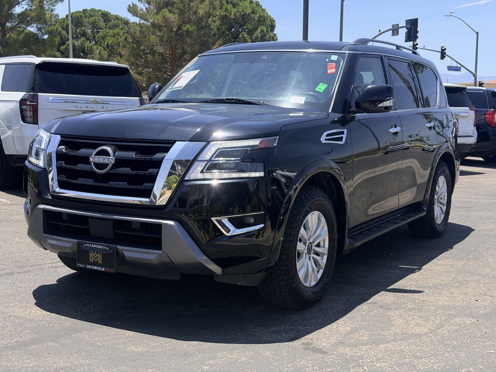 Used 2023 Nissan Armada SV AWD/4WD image 3