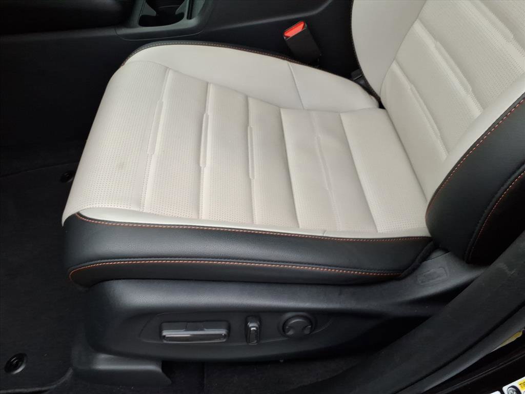 Used 2025 Honda CR-V Sport Touring image 24