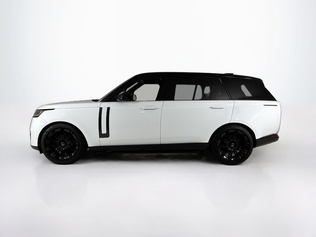 Used 2023 Land Rover Range Rover Long Wheelbase SE AWD/4WD image 2