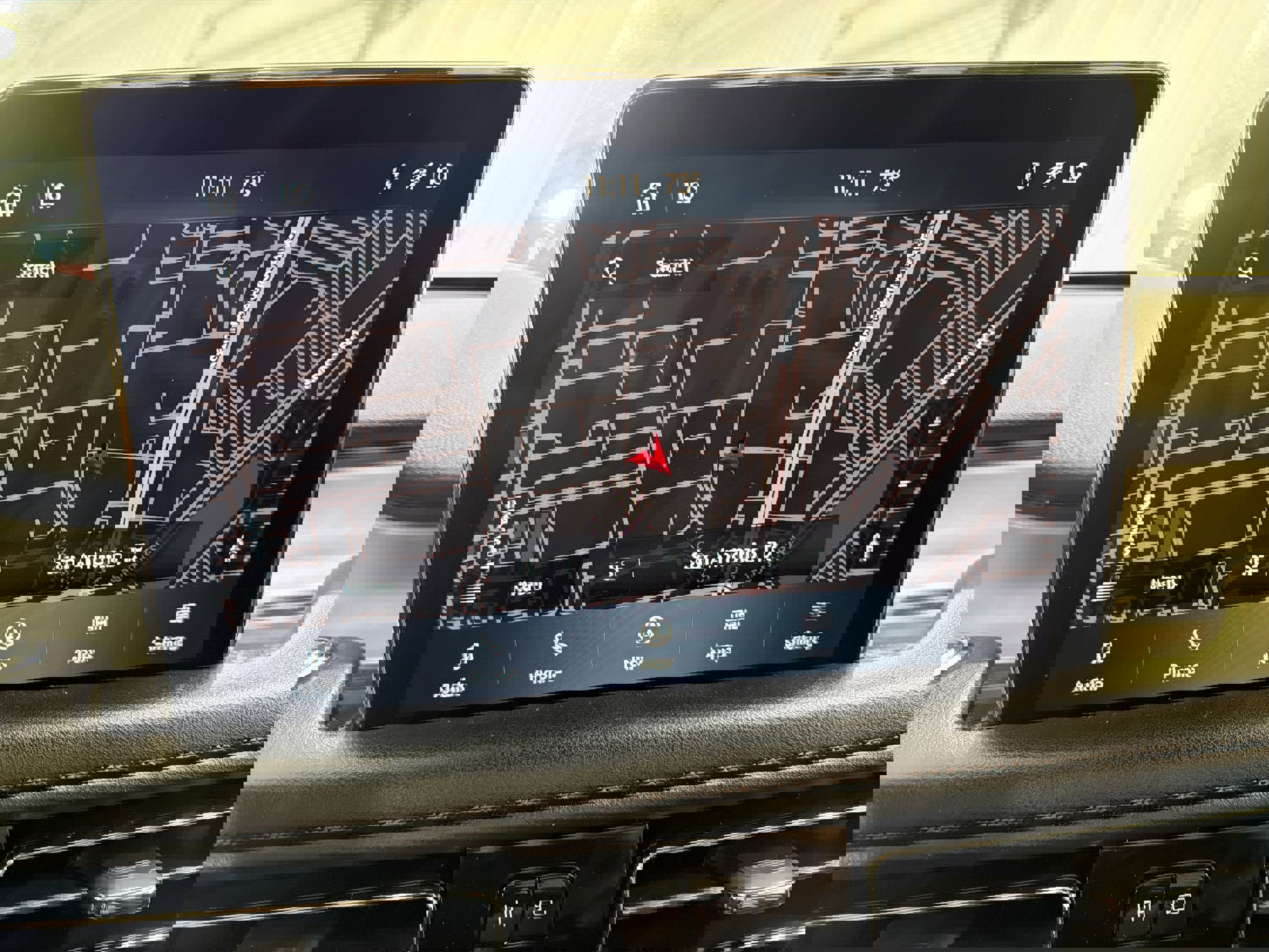 Used 2022 Lincoln Aviator AWD w/ Premium Package image 19