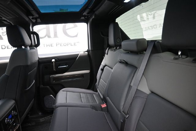 Used 2024 GMC Hummer EV 2X AWD/4WD image 21