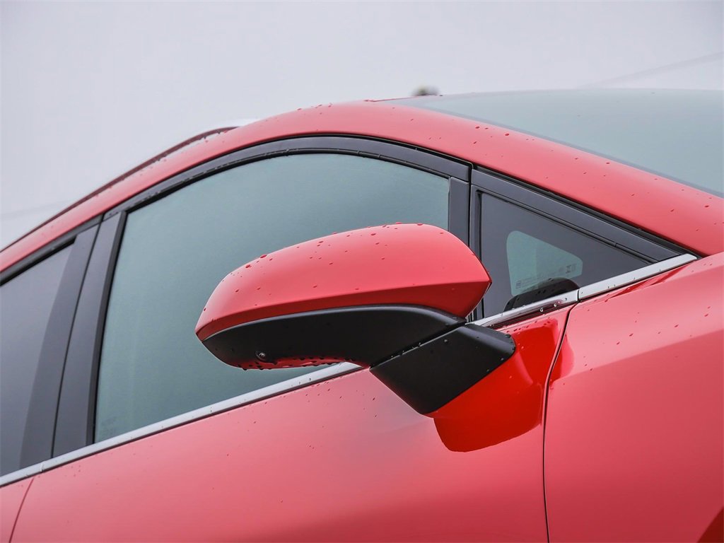 New 2024 Chevrolet Equinox EV LT image 3