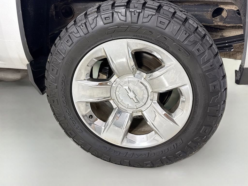 Used 2017 Chevrolet Silverado 1500 LTZ Z71 w/ LTZ Plus Package image 37