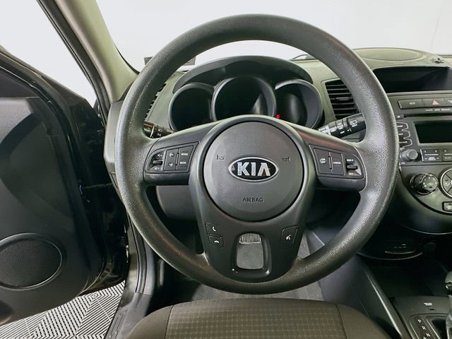 Used 2013 Kia Soul image 11