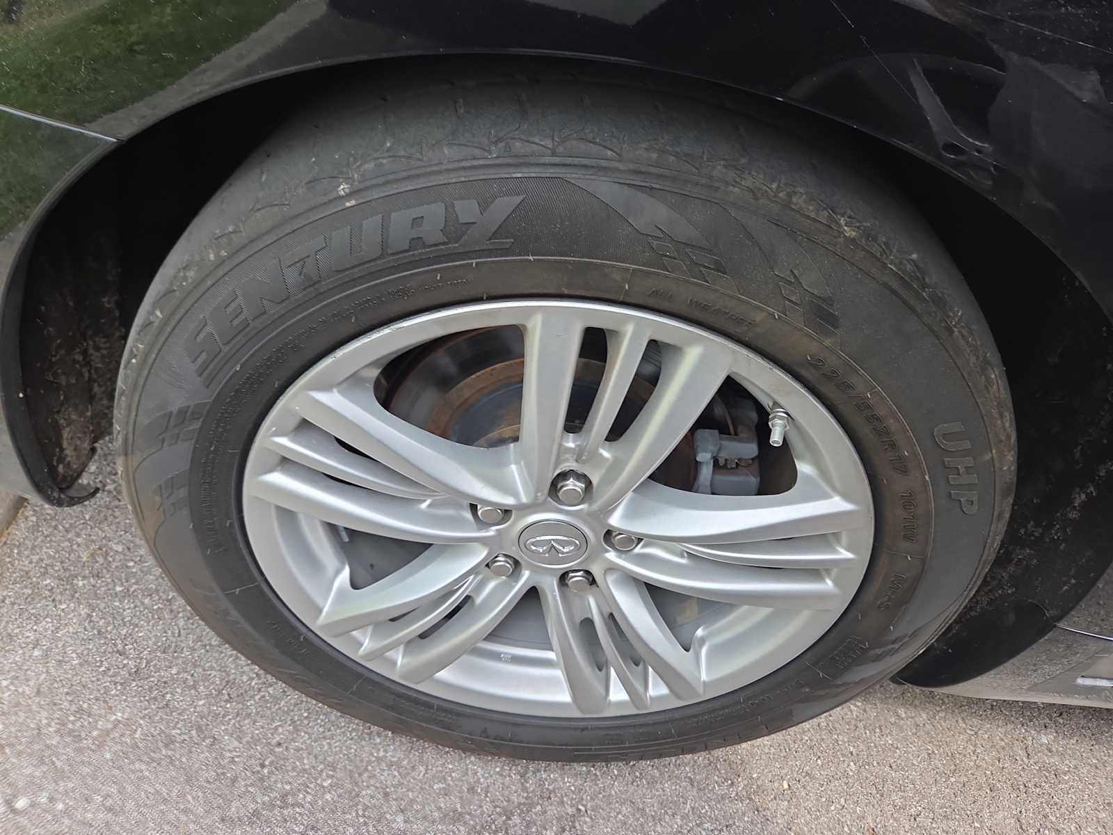 Used 2013 INFINITI G37 Journey w/ Premium Pkg image 4