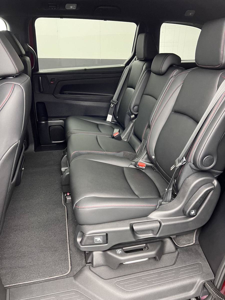 New 2027 Honda Odyssey Sport-L image 19