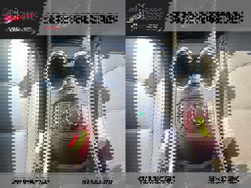 Certified 2023 GMC Terrain SLT w/ Tech Package image 19