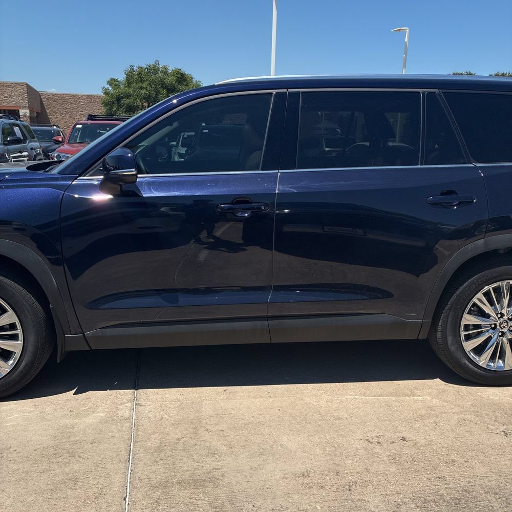 Certified 2026 Toyota Grand Highlander AWD image 2
