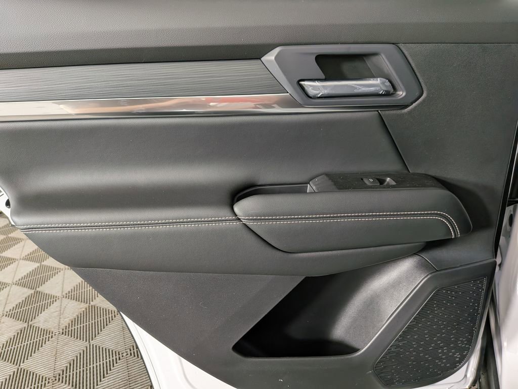 New 2026 GMC Terrain Elevation image 28