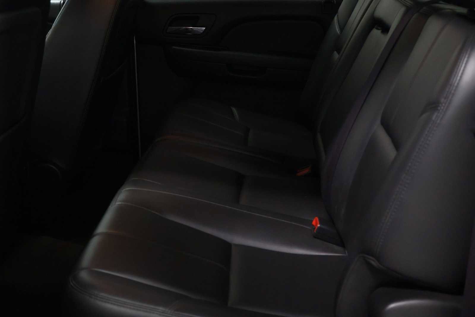 Used 2010 GMC Sierra 1500 SLT AWD/4WD image 31