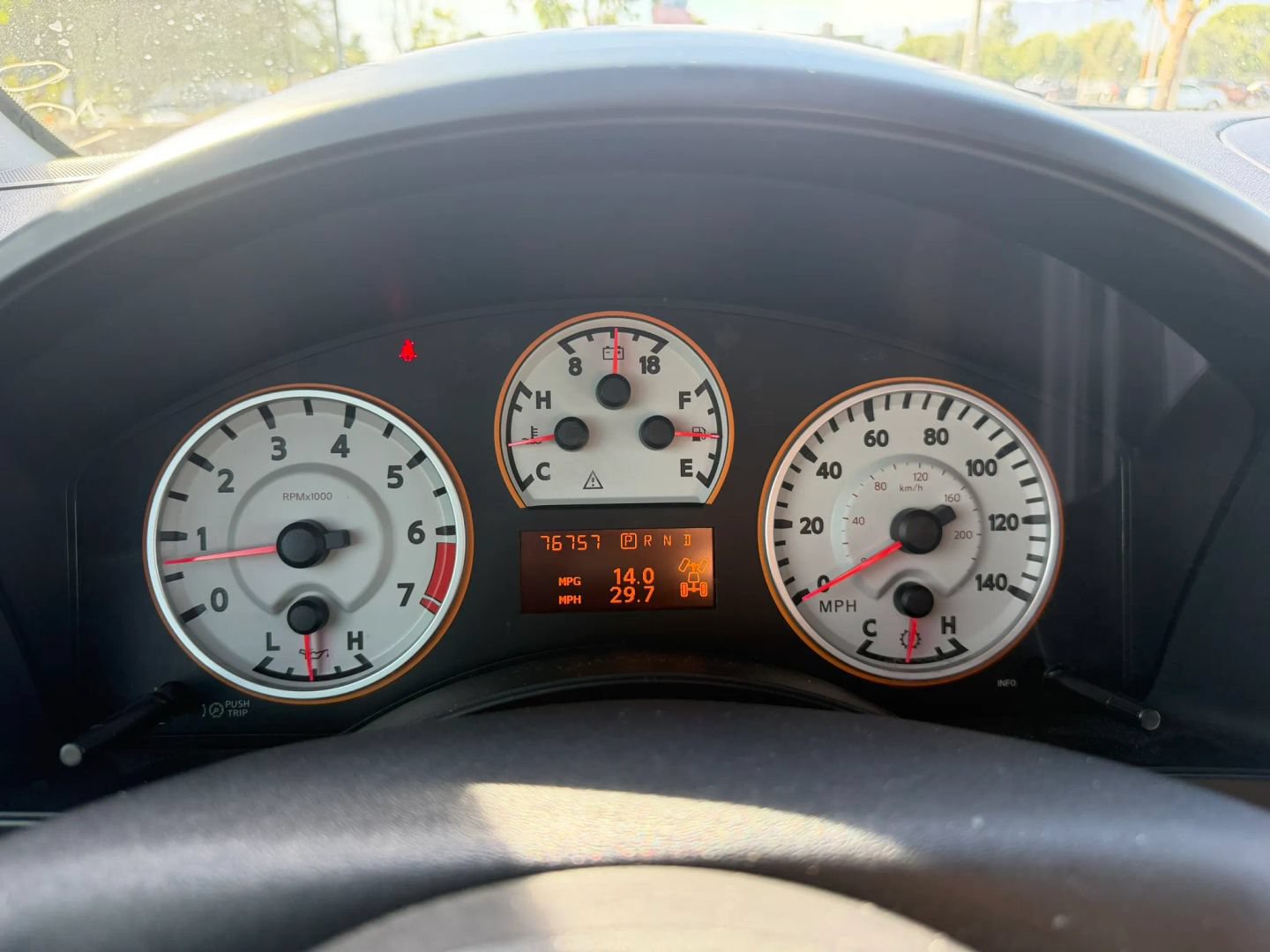 Used 2012 Nissan Titan SV AWD/4WD image 22