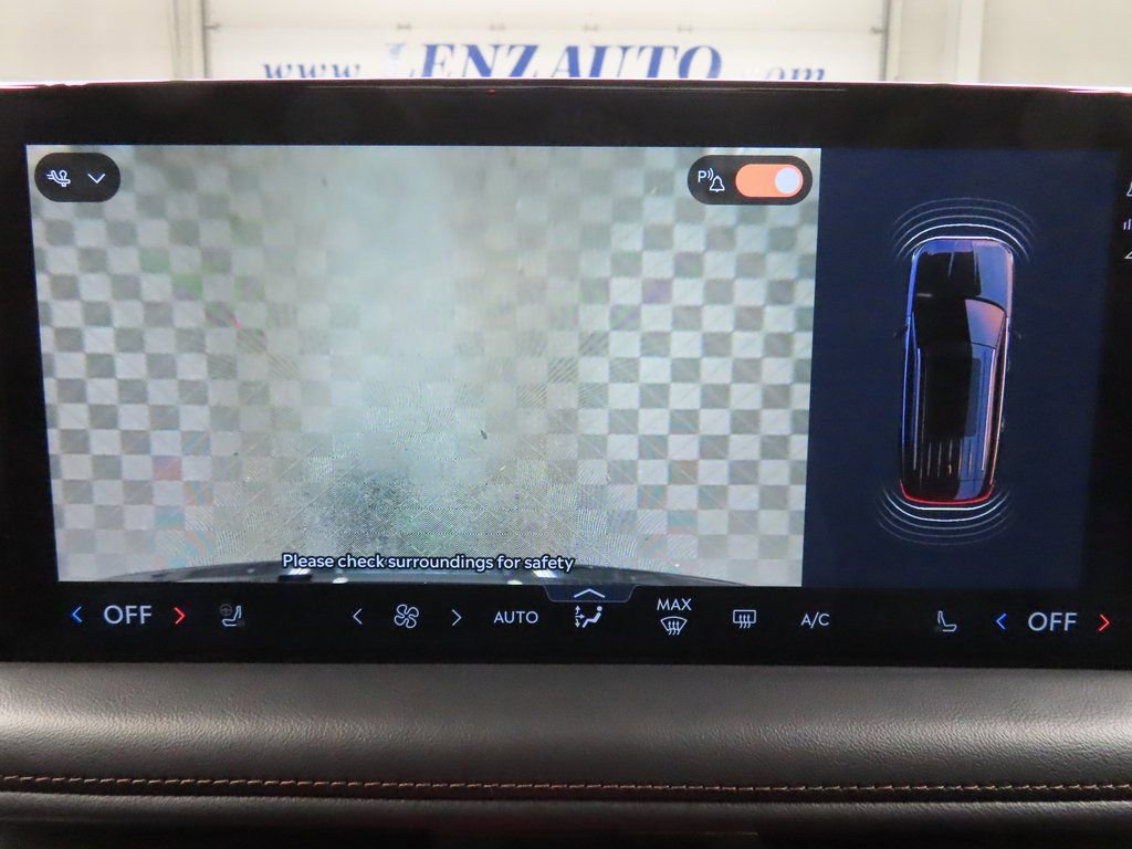 Used 2025 Lincoln Aviator Reserve w/ Equipment Group 201A image 18