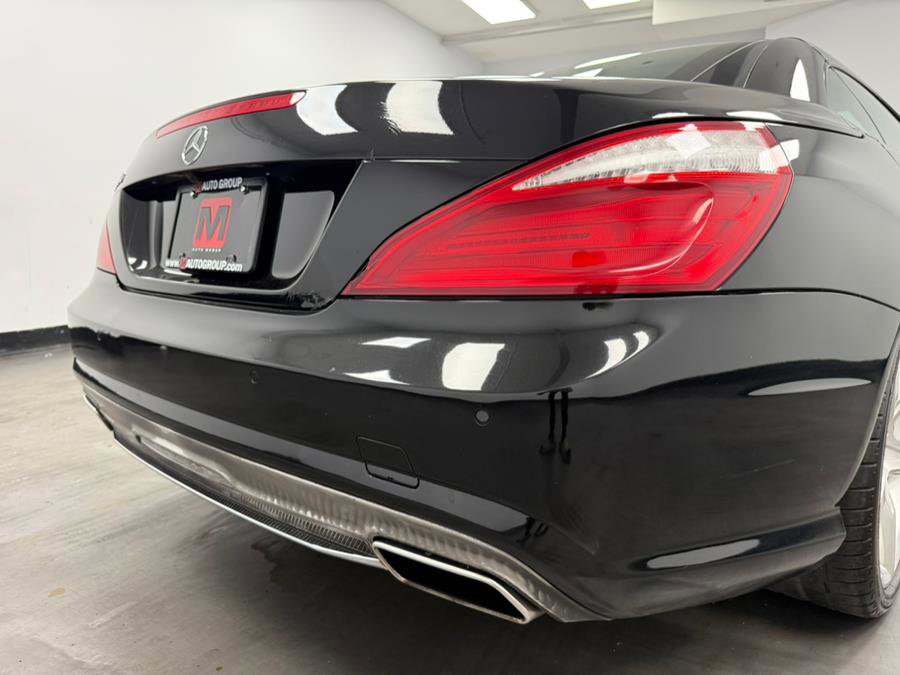 Used 2013 Mercedes-Benz SL 550 image 31