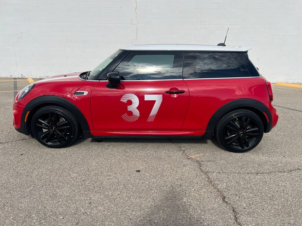 Used 2021 MINI Cooper S w/ 6.5" Touchscreen Package FWD image 2