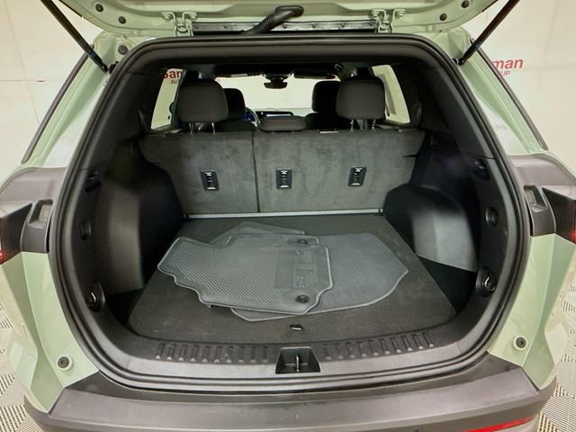 Used 2025 Chevrolet Equinox LT w/ Safety and Technology Package image 27