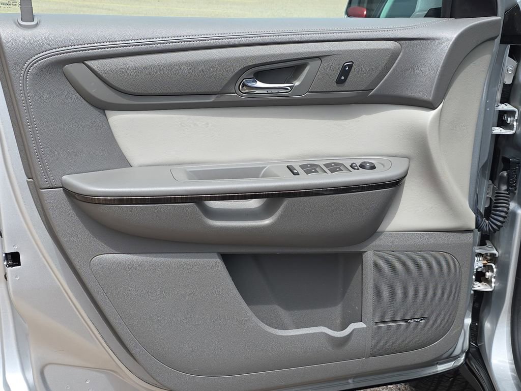 Used 2015 GMC Acadia SLT w/ Open Road Package image 27