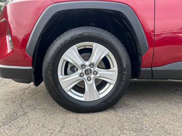 Used 2019 Toyota RAV4 XLE w/ Convenience Package AWD/4WD image 11