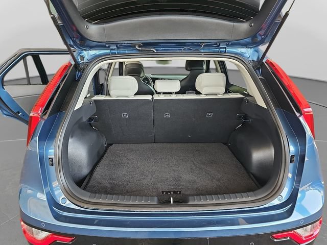 Used 2024 Kia Niro EX Touring FWD image 29