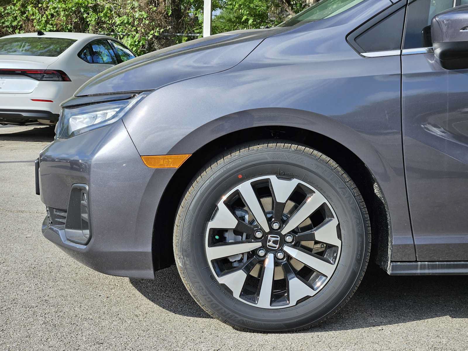 New 2026 Honda Odyssey EX-L image 8