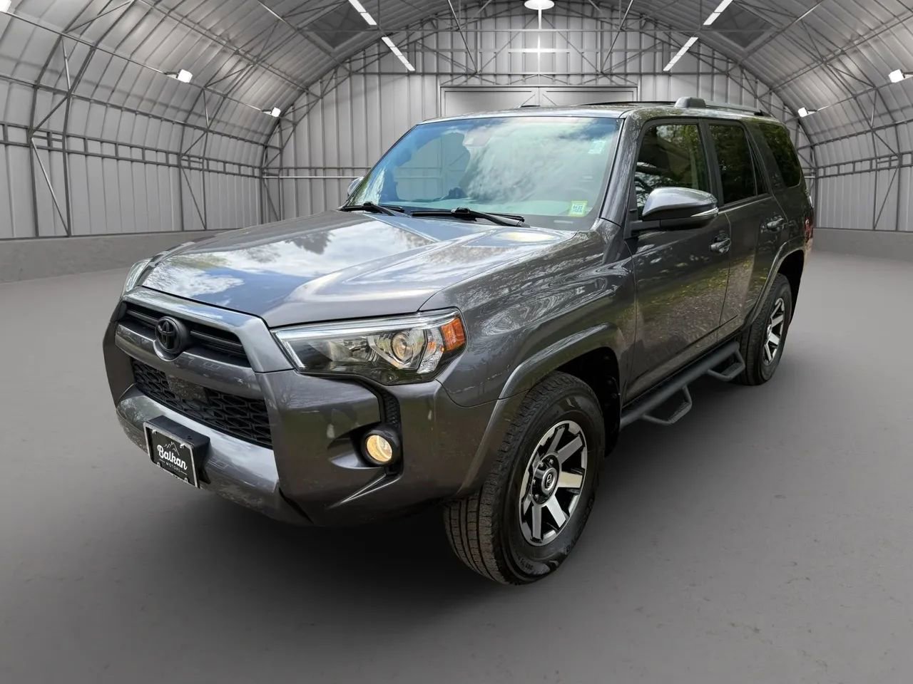 Used 2020 Toyota 4Runner SR5 Premium w/ Moonroof Package AWD/4WD image 12