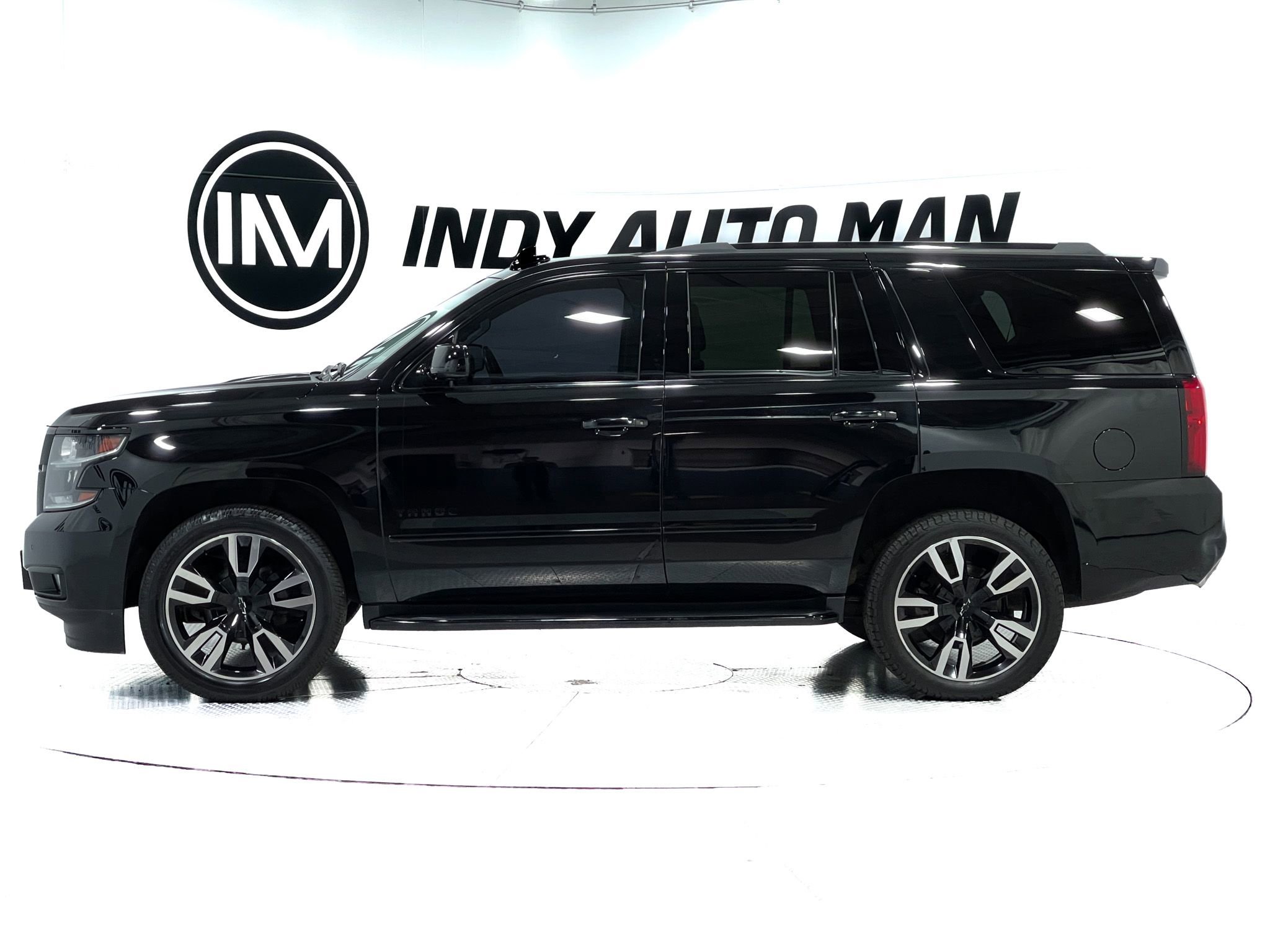 Used 2019 Chevrolet Tahoe Premier AWD/4WD image 7