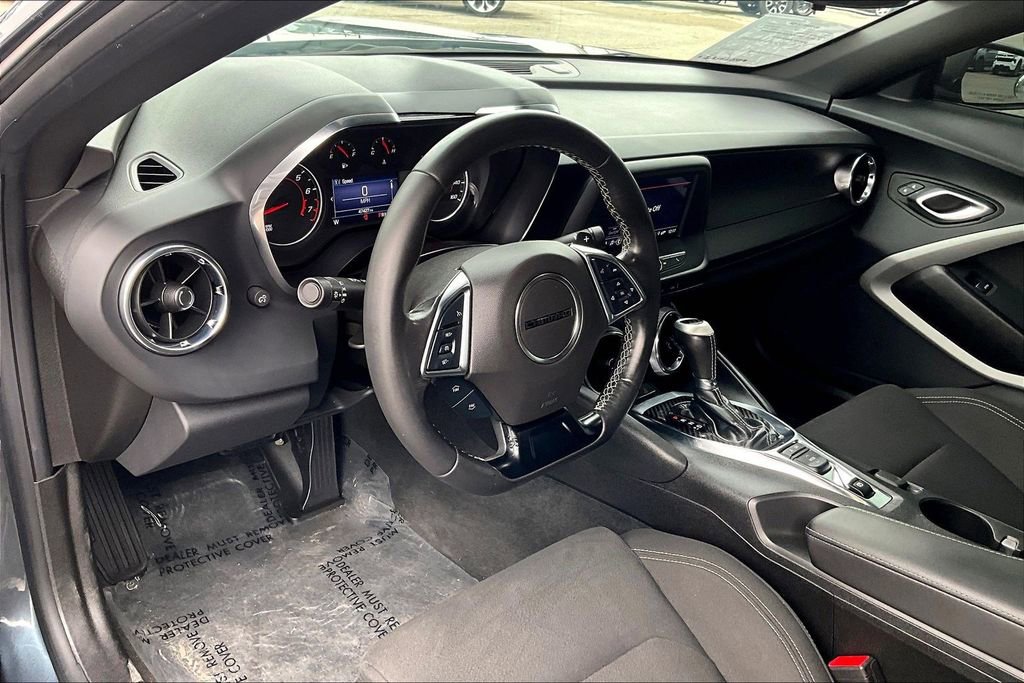 Used 2023 Chevrolet Camaro LT RWD image 17