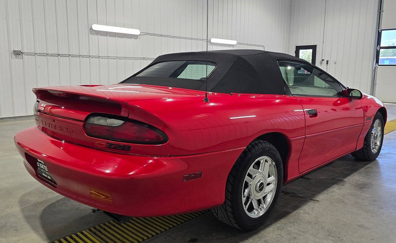 Used 1996 Chevrolet Camaro Z28 RWD image 6