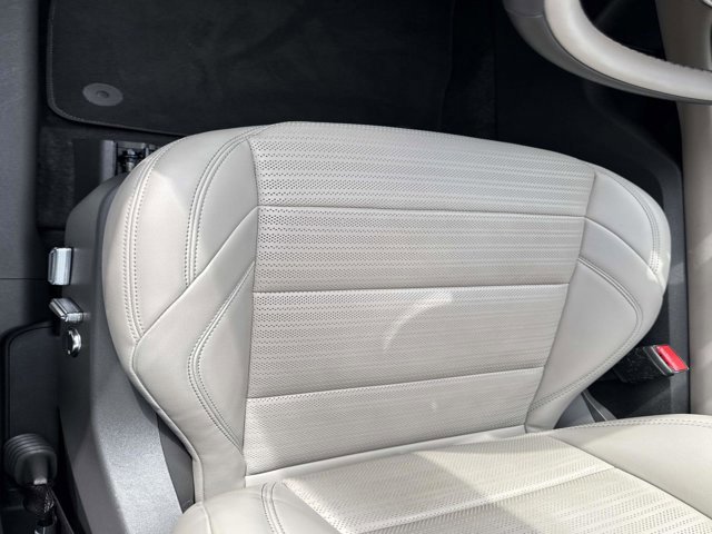 Certified 2024 Lincoln Nautilus Reserve image 13