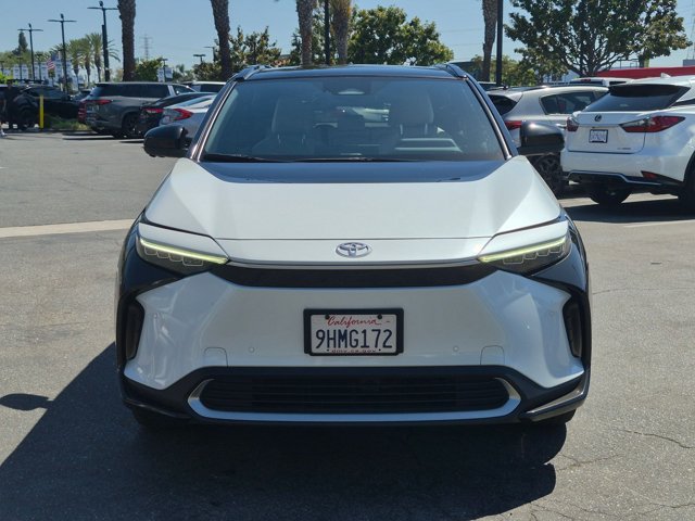 Used 2023 Toyota bZ4X AWD image 2