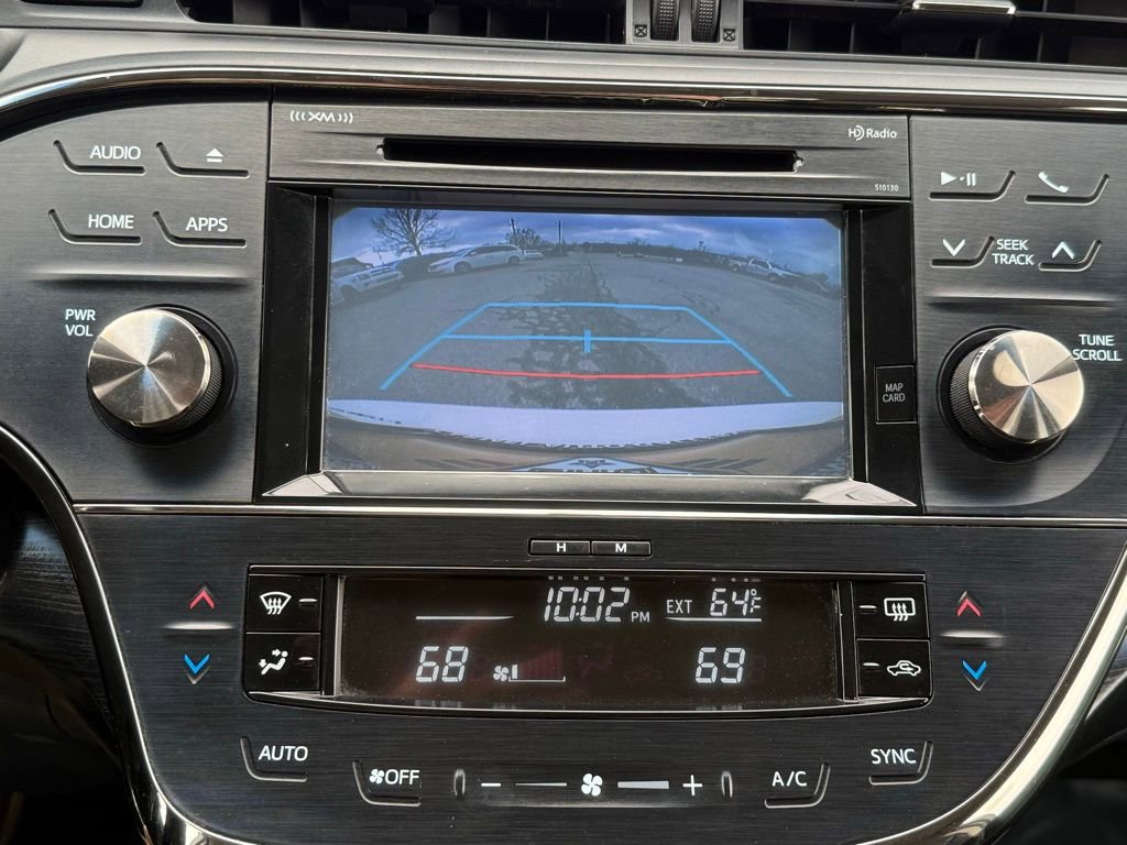 Used 2016 Toyota Avalon Touring image 31