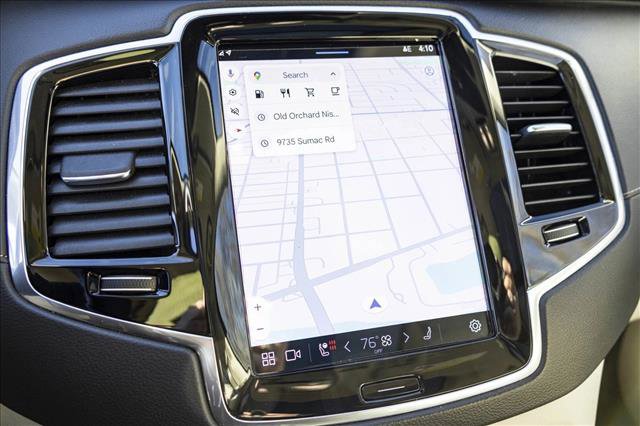 Used 2023 Volvo XC90 B6 Ultimate w/ Protection Package Premier image 17