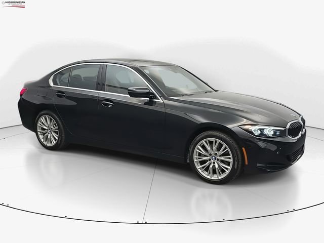 Used 2024 BMW 330i Sedan image 2
