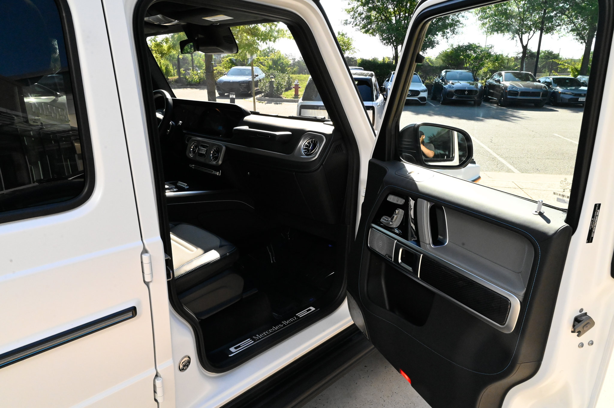Used 2025 Mercedes-Benz G 580 w/ EQ Technology image 55