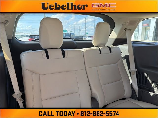 Used 2020 Ford Explorer Platinum w/ Premium Technology Package image 8