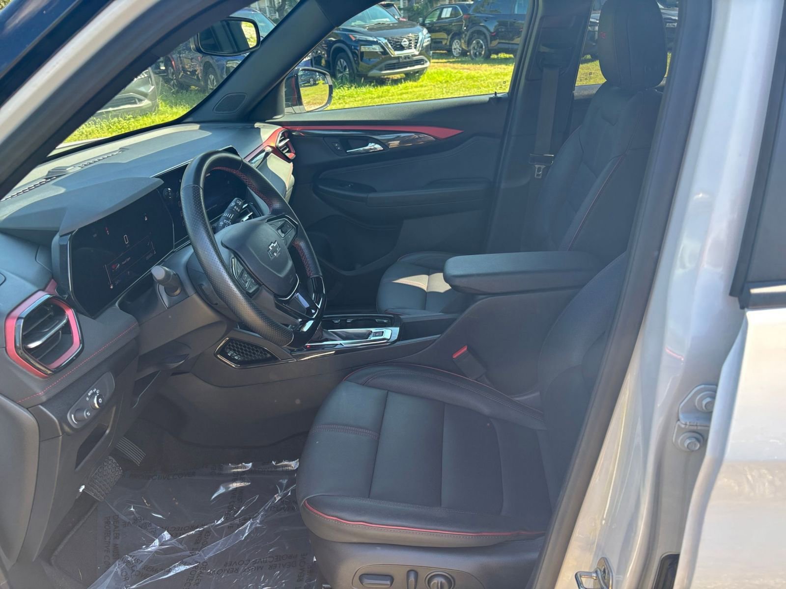 Used 2024 Chevrolet TrailBlazer RS w/ Convenience Package image 27