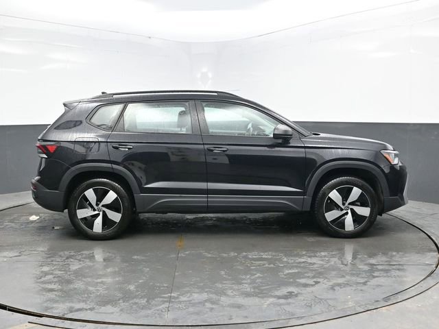 Used 2025 Volkswagen Taos S image 8